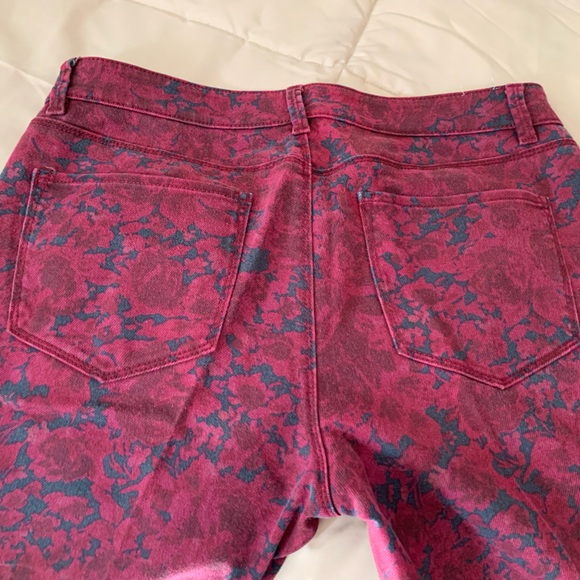 Ann Taylor Modernfit Jeans, W12, Wine/Dark Gray Camouflage. Vintage - Picture 7 of 8